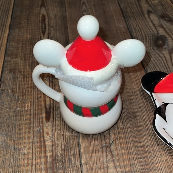 DISNEY Christmas Mickey Mouse snowman mug and Santa plate set! - Picture 3 of 3